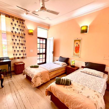Ganga Vatika Boutique Hotel, ริชิเคช ภายนอก รูปภาพ