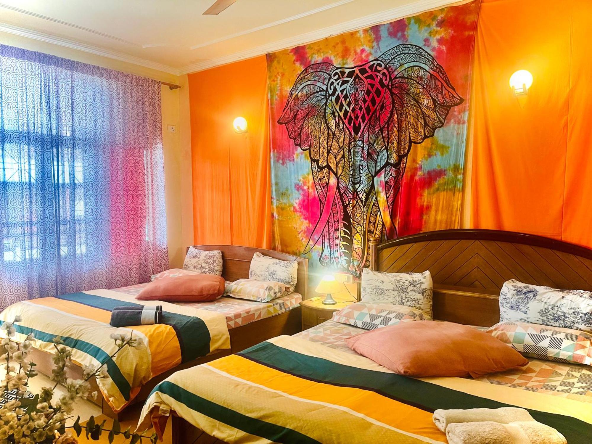 Ganga Vatika Boutique Hotel, ริชิเคช ภายนอก รูปภาพ