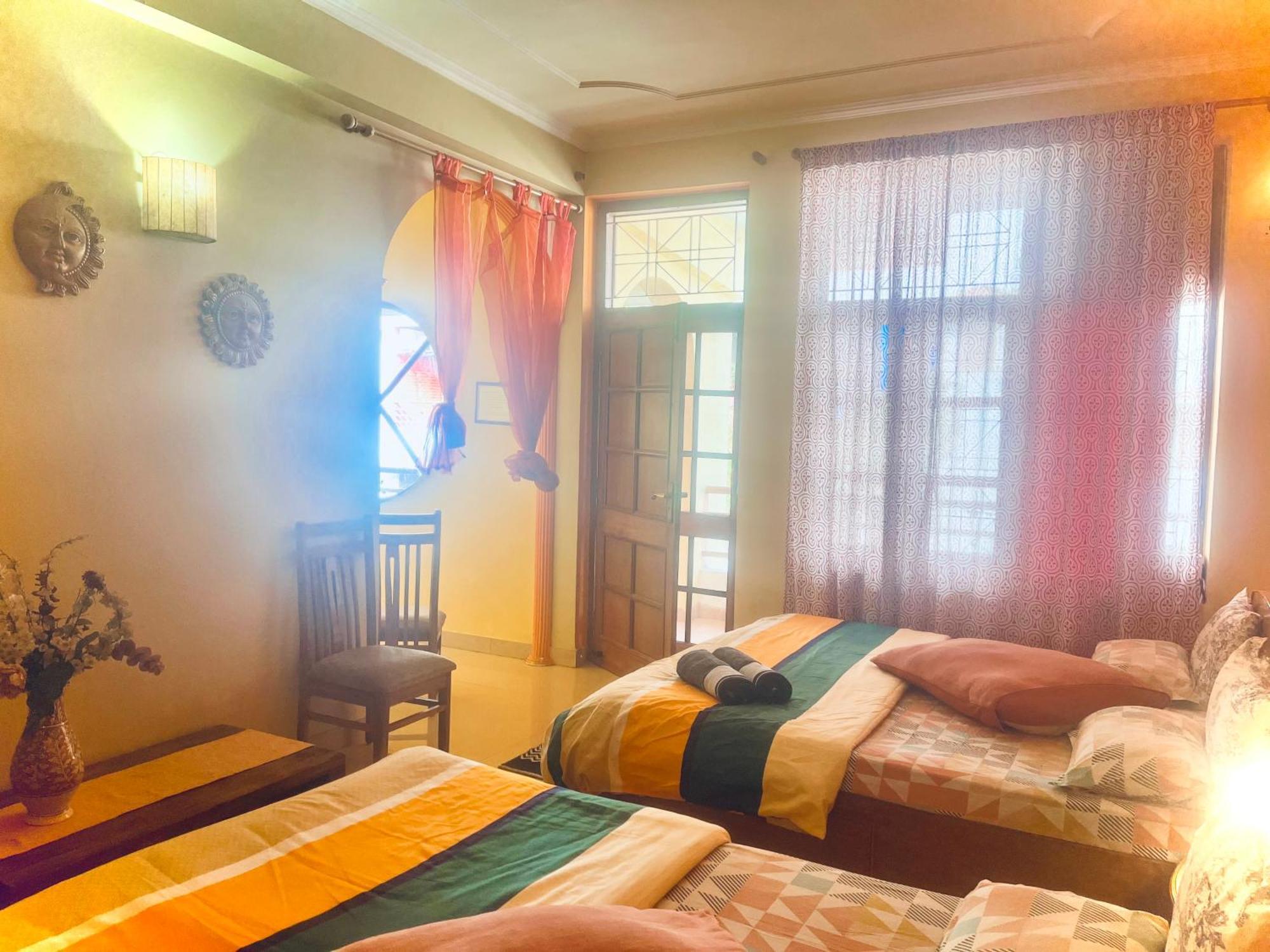 Ganga Vatika Boutique Hotel, ริชิเคช ภายนอก รูปภาพ