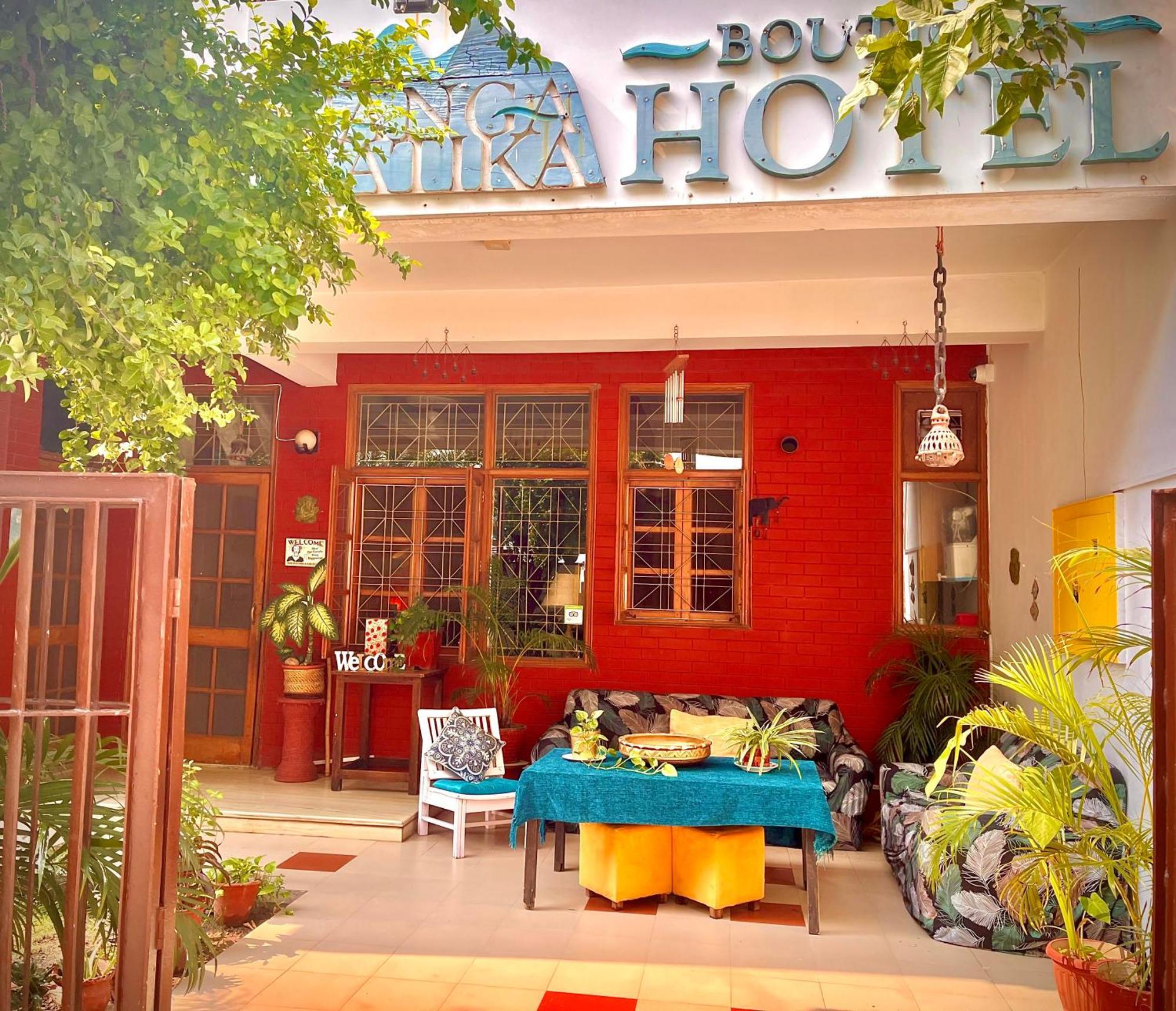 Ganga Vatika Boutique Hotel, ริชิเคช ภายนอก รูปภาพ