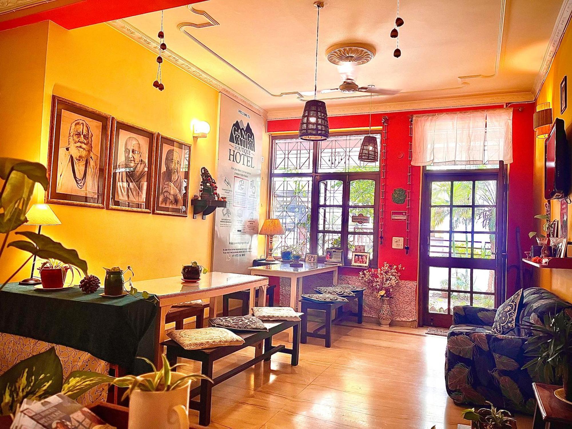 Ganga Vatika Boutique Hotel, ริชิเคช ภายนอก รูปภาพ