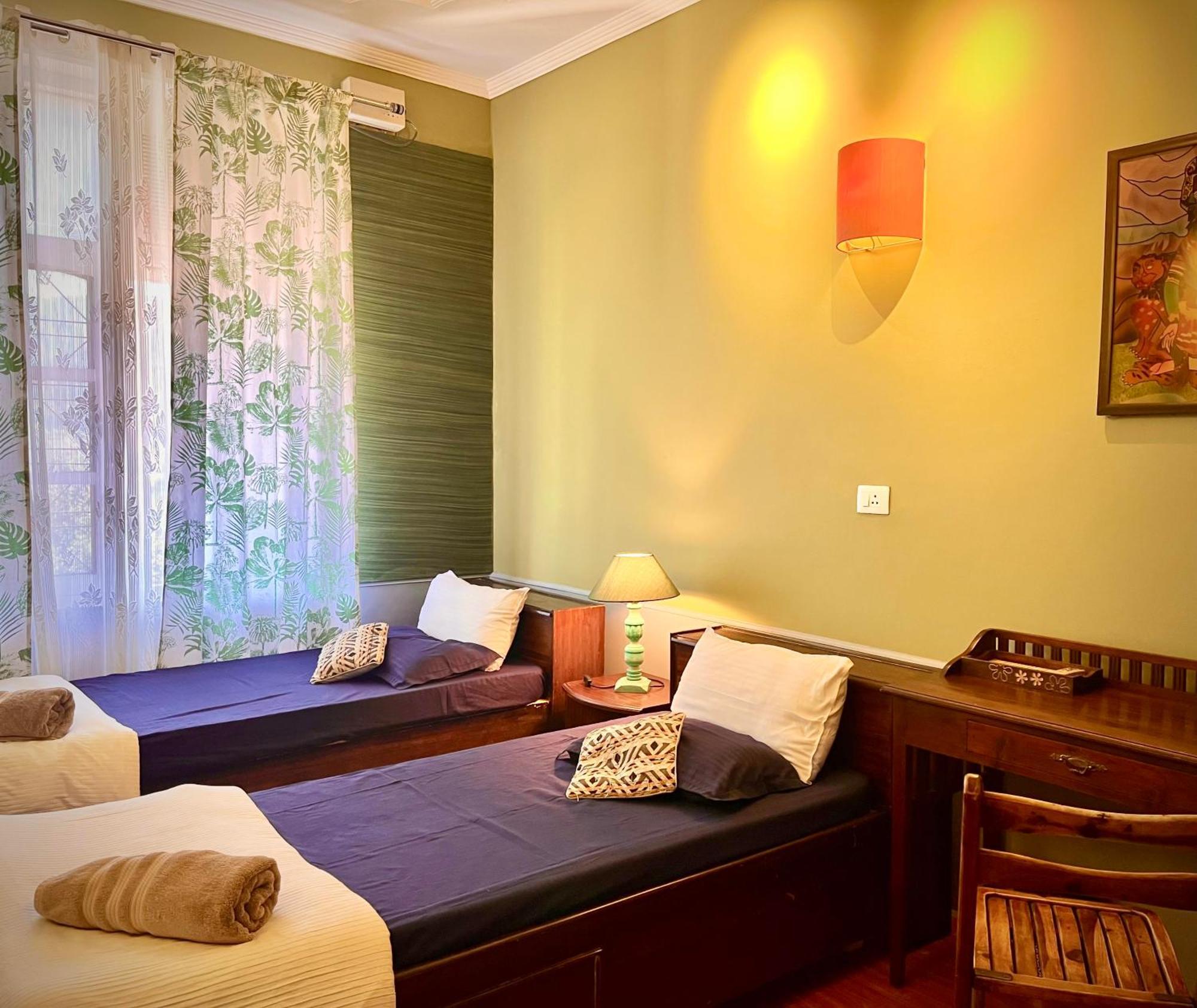 Ganga Vatika Boutique Hotel, ริชิเคช ภายนอก รูปภาพ