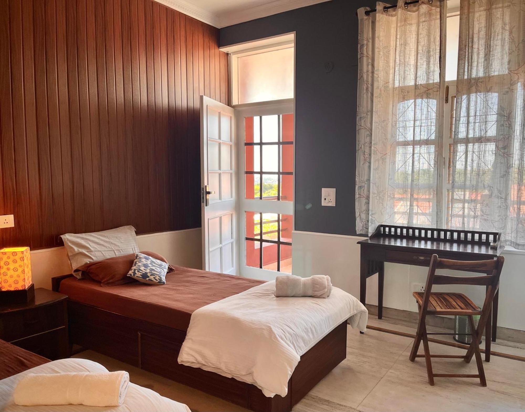 Ganga Vatika Boutique Hotel, ริชิเคช ภายนอก รูปภาพ