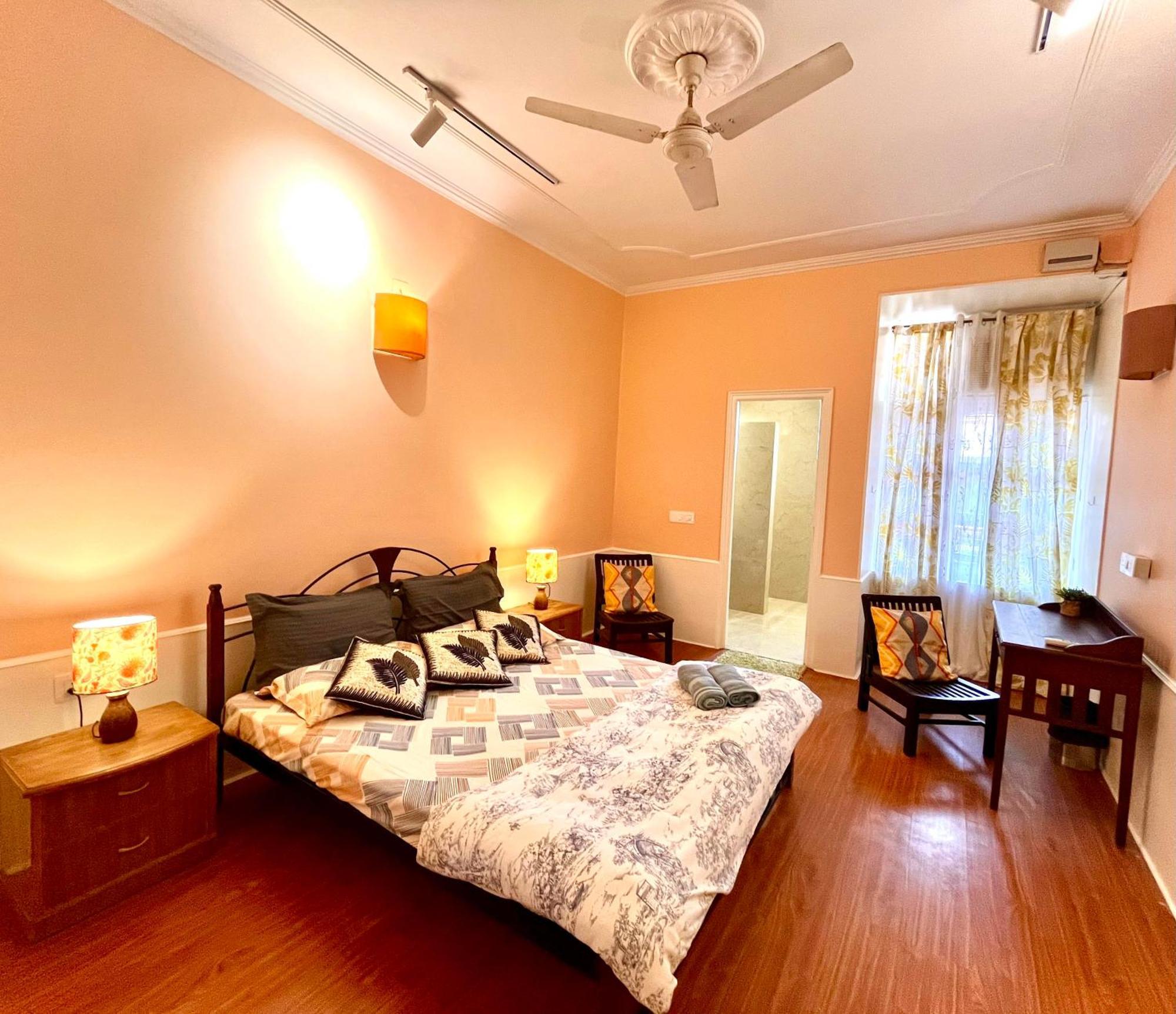Ganga Vatika Boutique Hotel, ริชิเคช ภายนอก รูปภาพ
