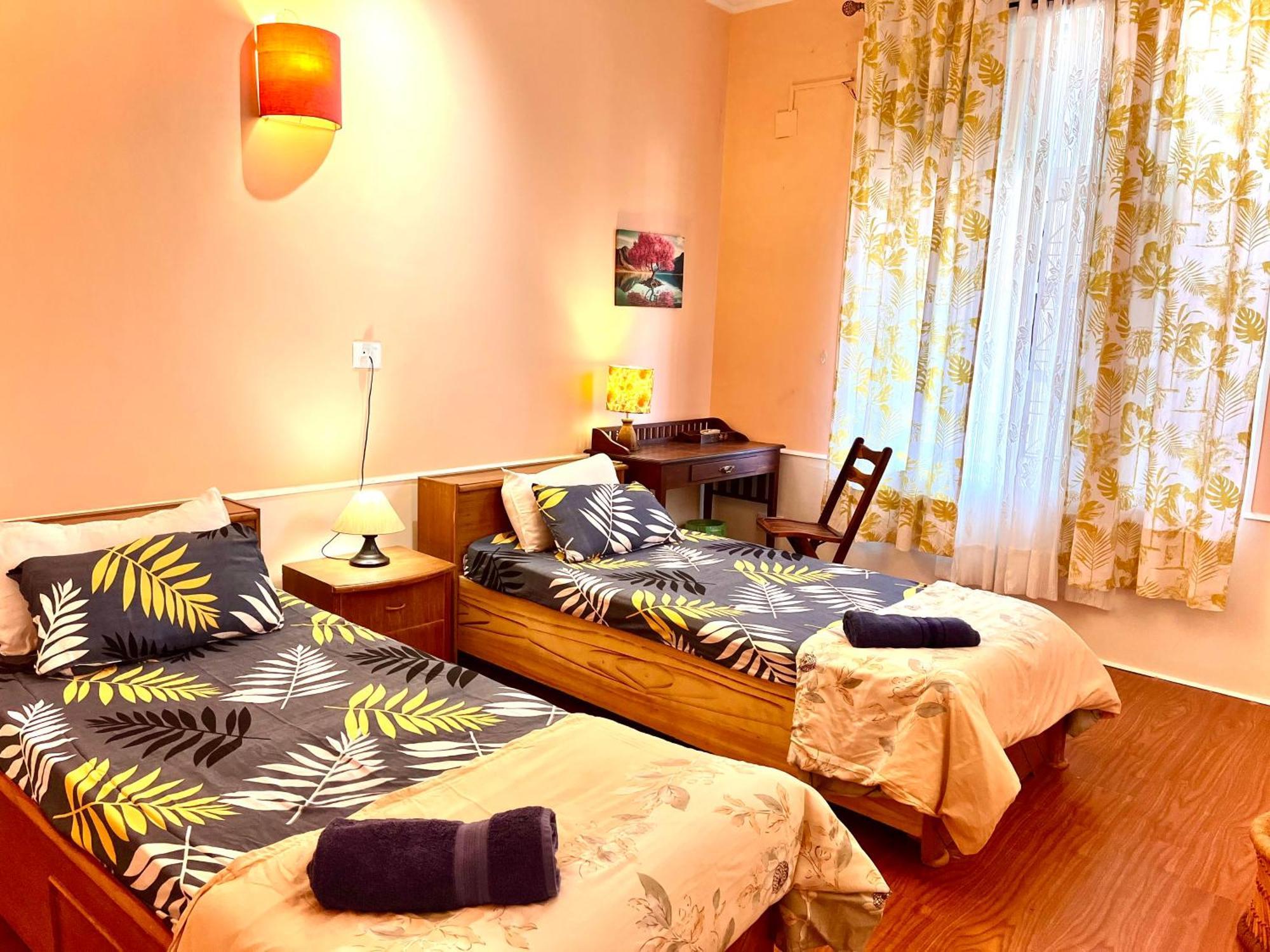 Ganga Vatika Boutique Hotel, ริชิเคช ภายนอก รูปภาพ
