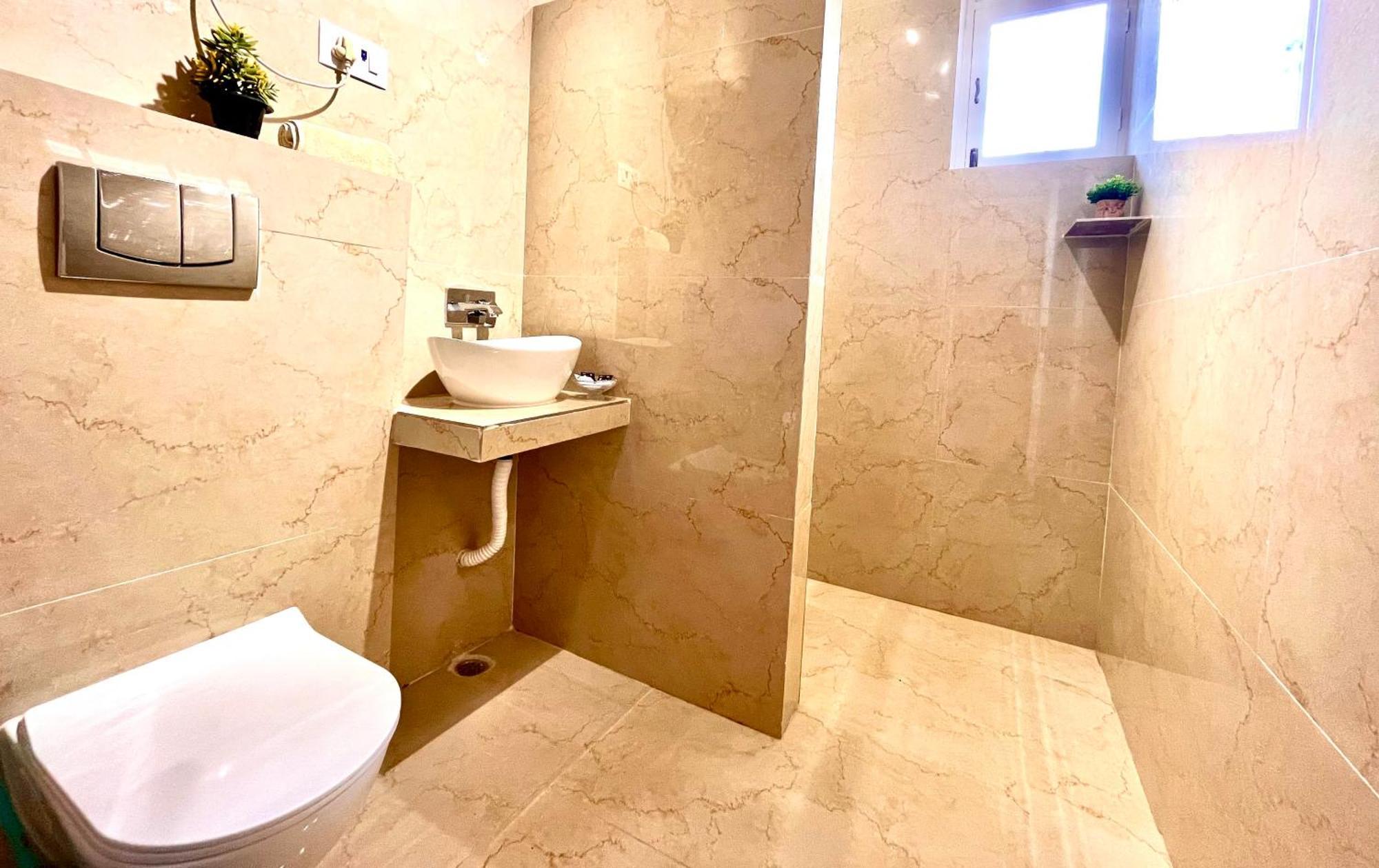 Ganga Vatika Boutique Hotel, ริชิเคช ภายนอก รูปภาพ